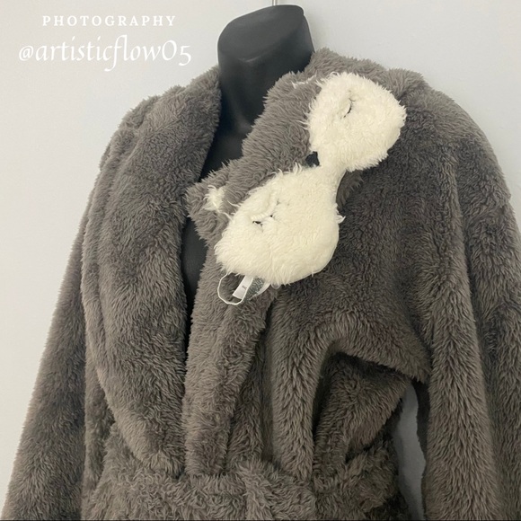 NEW! Jasmine & Ginger Faux Fur Robe & Eye Mask - Picture 3 of 8